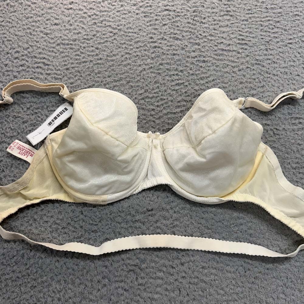 Vintage Lady Marlene  Bra 34D T-Shirt Bra 512 Padded